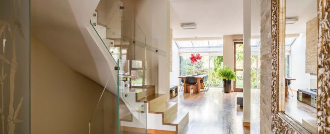5 Best Windows to Brighten Your Hallways