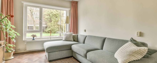 5 Signs You Need New Windows and Doors