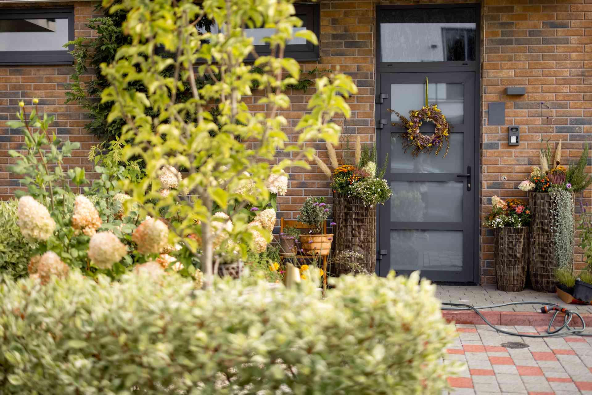 Stunning Quality Door – CAPOR Renovations