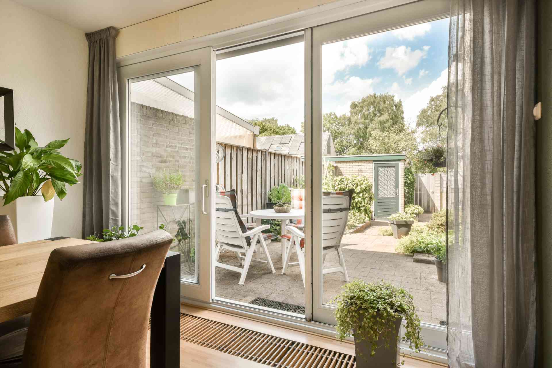 Customized Garden and Patio Doors – CAPOR Renovations