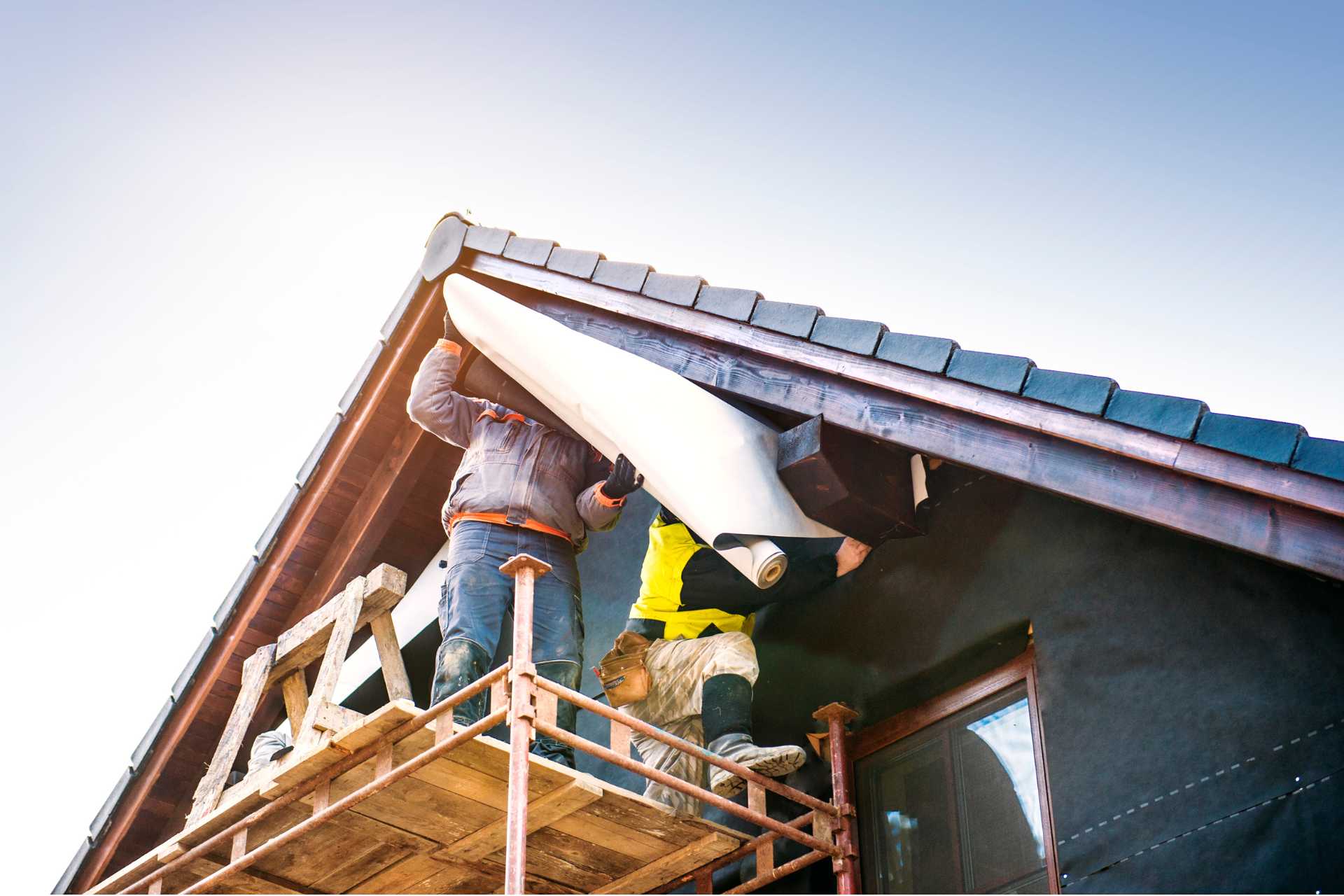 High-Quality Roof Repair – CAPOR Renovations